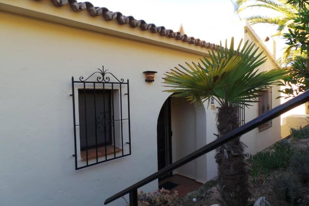 4 Persoons Bungalow Met Gemeenschappelijk Zwembad Teulada Ngoại thất bức ảnh