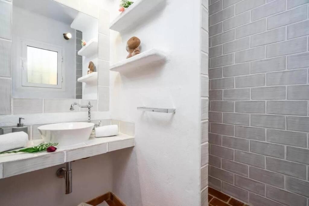 4 Persoons Bungalow Met Gemeenschappelijk Zwembad Teulada Ngoại thất bức ảnh