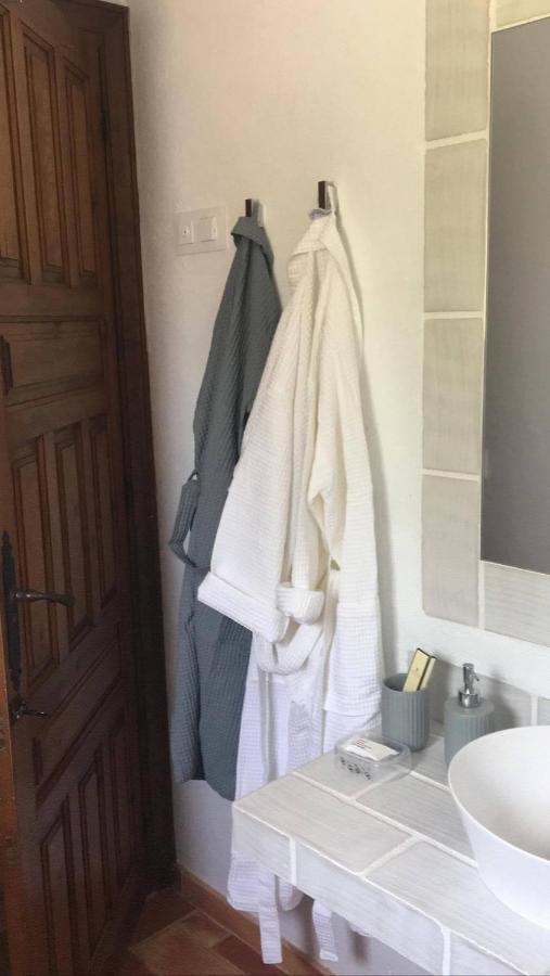 4 Persoons Bungalow Met Gemeenschappelijk Zwembad Teulada Ngoại thất bức ảnh